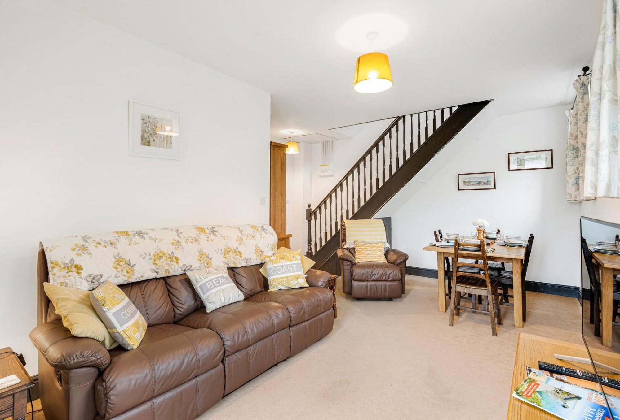 Journeys End With Stunning Sea Views From The Headland Villa Coverack Eksteriør billede